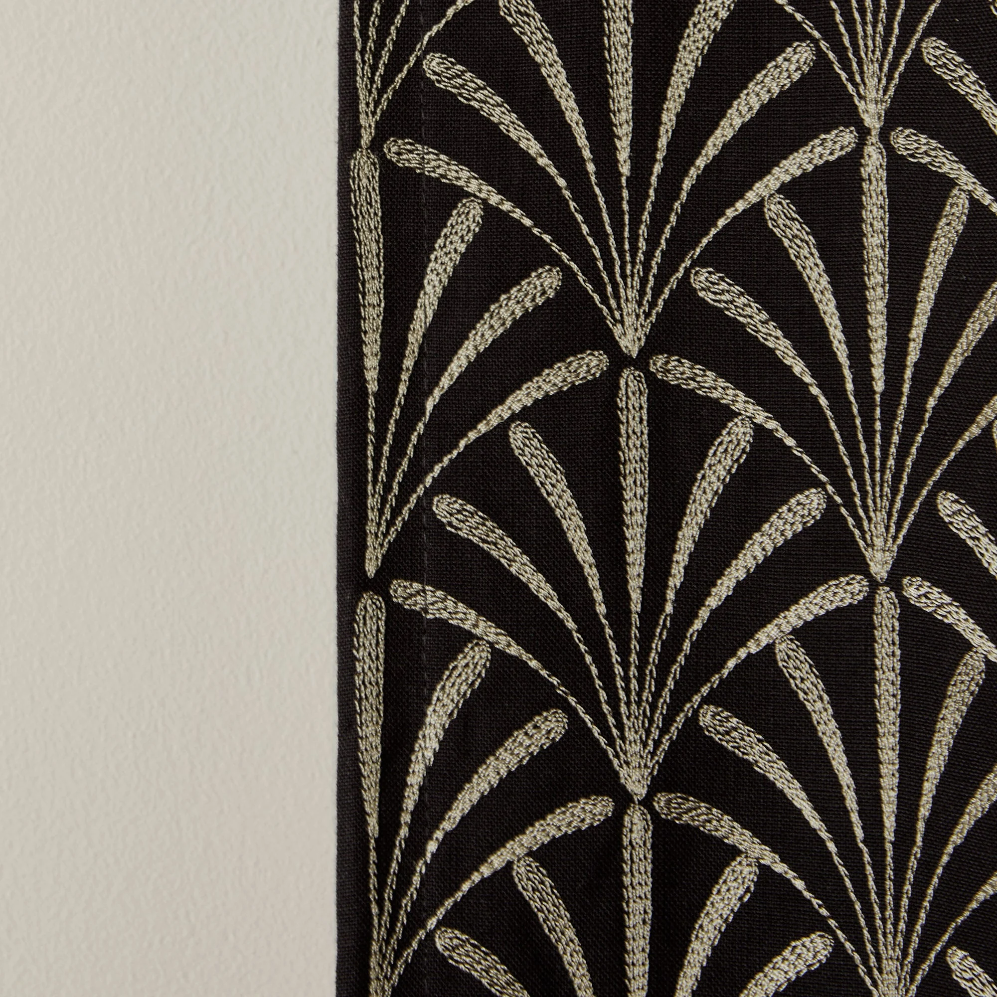 ARDECO - Rideau à oeillets noirs doublé | Noir