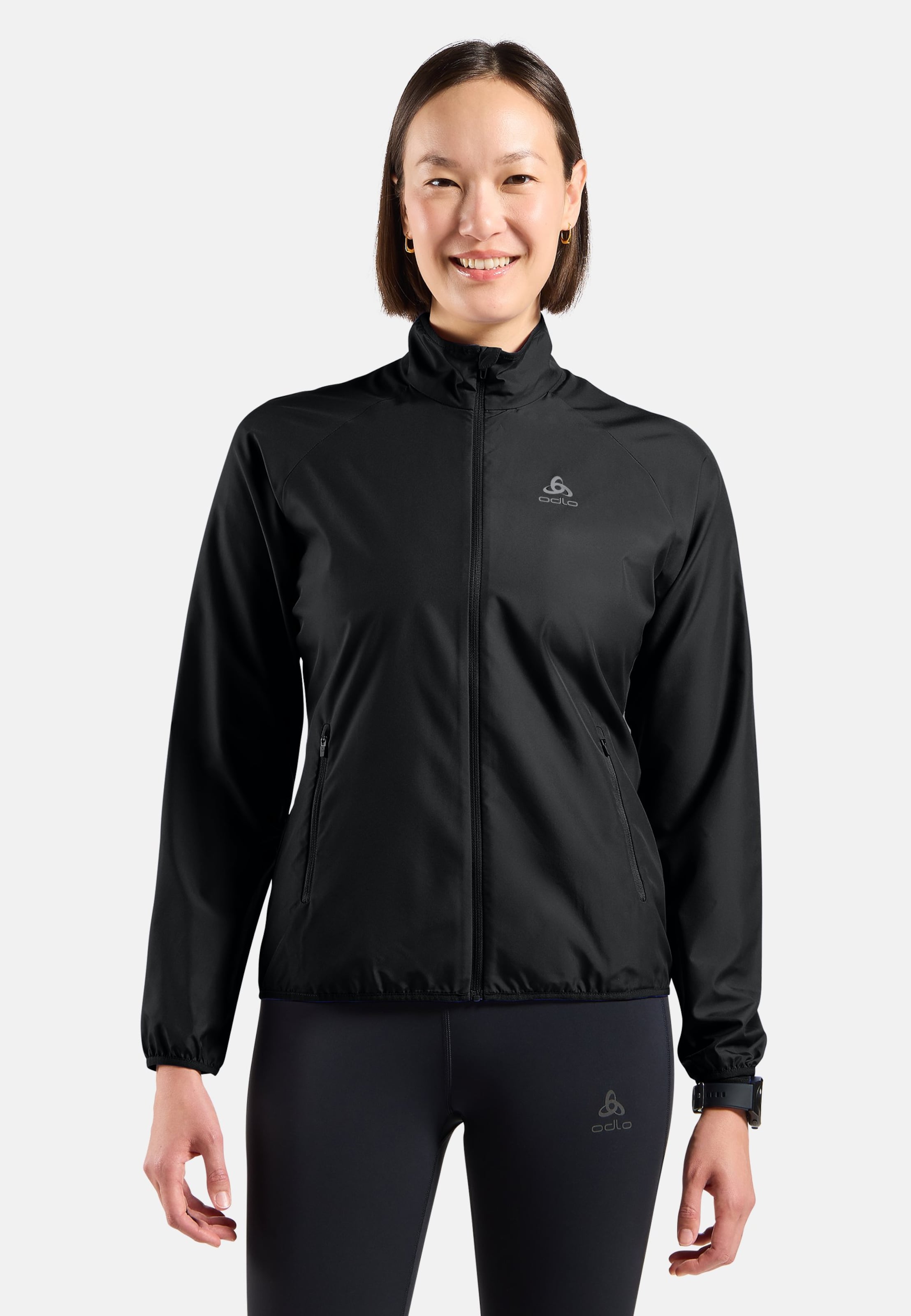 Essentials Light Laufjacke in black