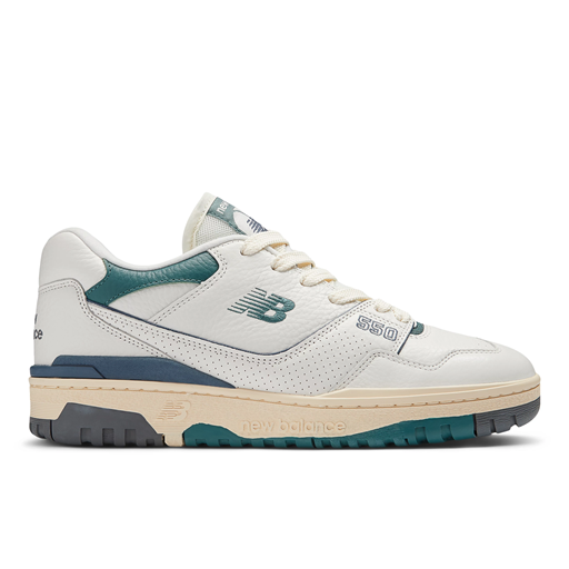 New Balance 550 Sneakers, Sea Salt/New Spruce, 46.5