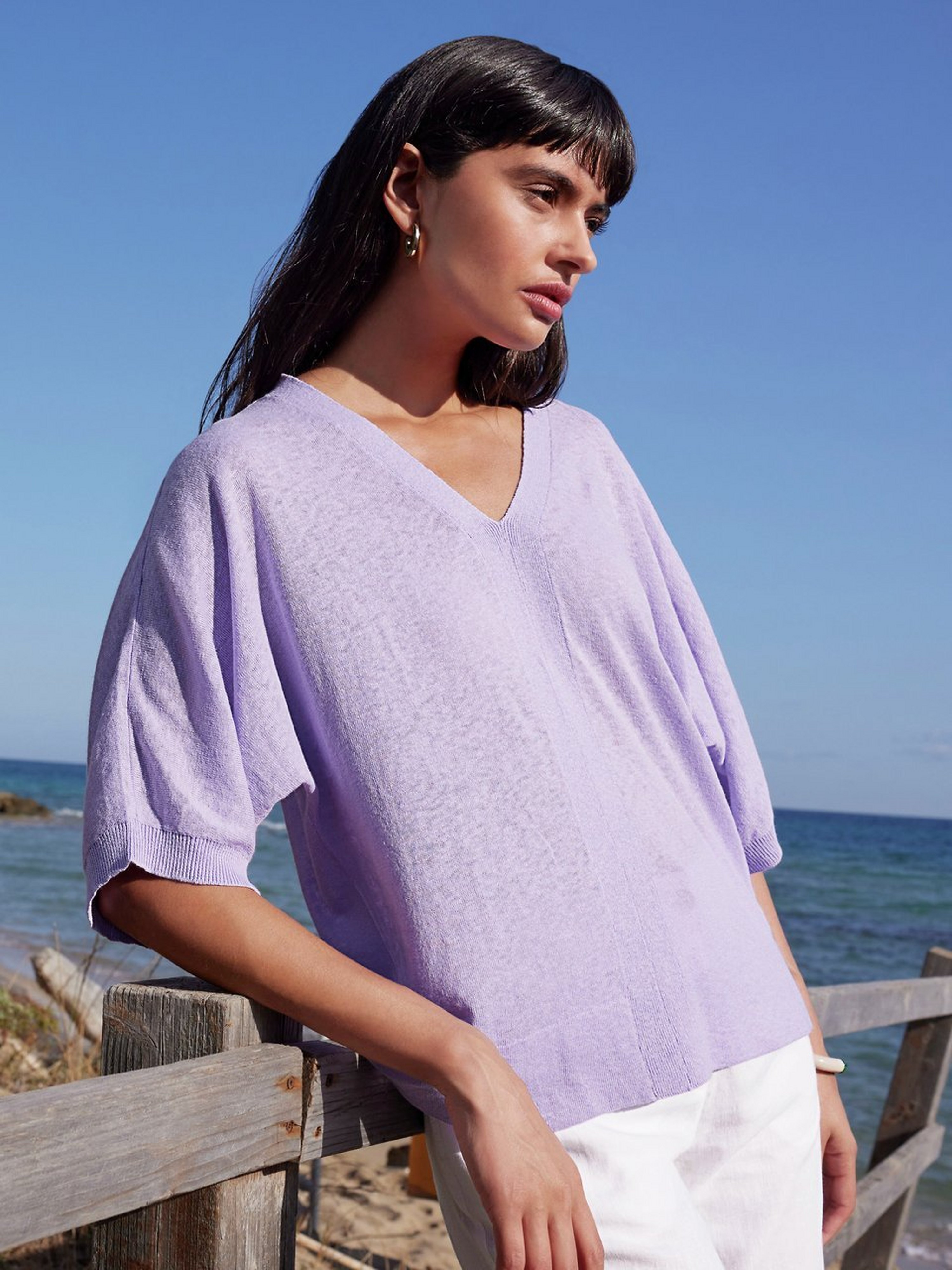 V-Pullover im Oversized-Style