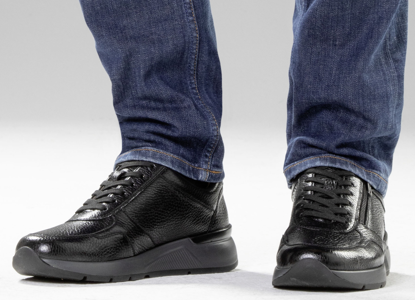 GINO GALANTE Sneaker aus Hirsch-Nappaleder