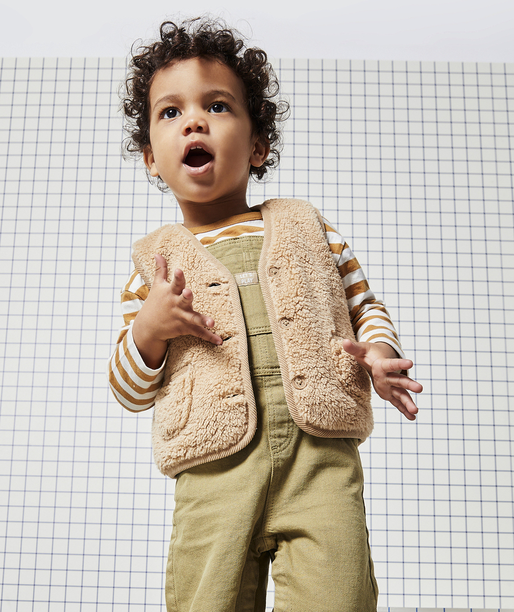 CARDIGAN SANS MANCHES BÉBÉ GARÇON À CARREAUX DOUBLÉ SHERPA