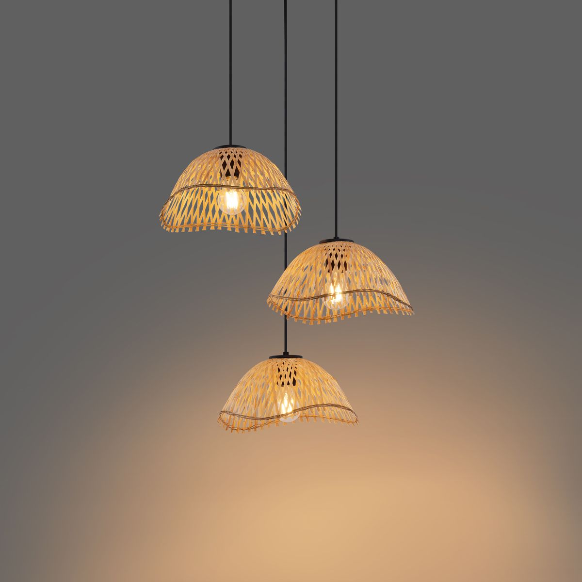 Bohemian hanglamp zwart met bamboe 3-lichts - Lily