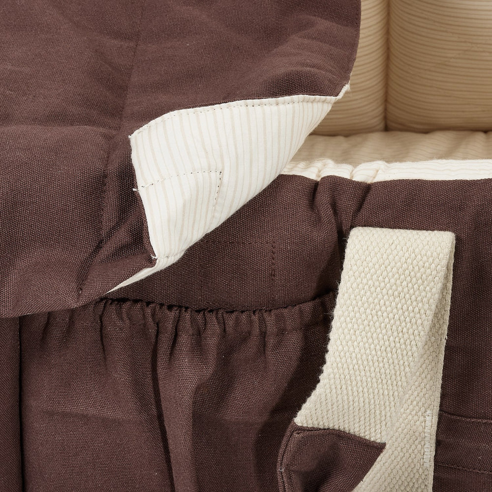 Køb COPENHAGEN COLORS Babylift og Legetæppe Dark Brown w. Cream Solid Stripe