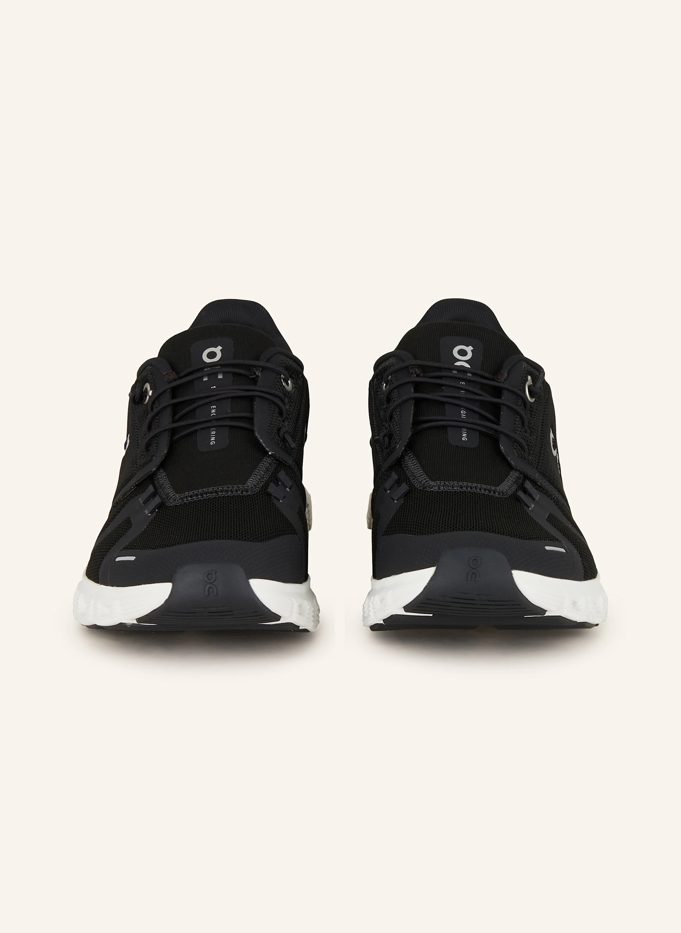 On Sneaker CLOUD 6