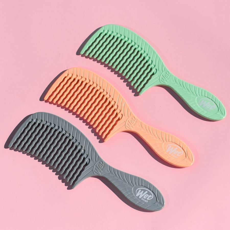 Wetbrush Go Green Detangling Comb Coconut Oil