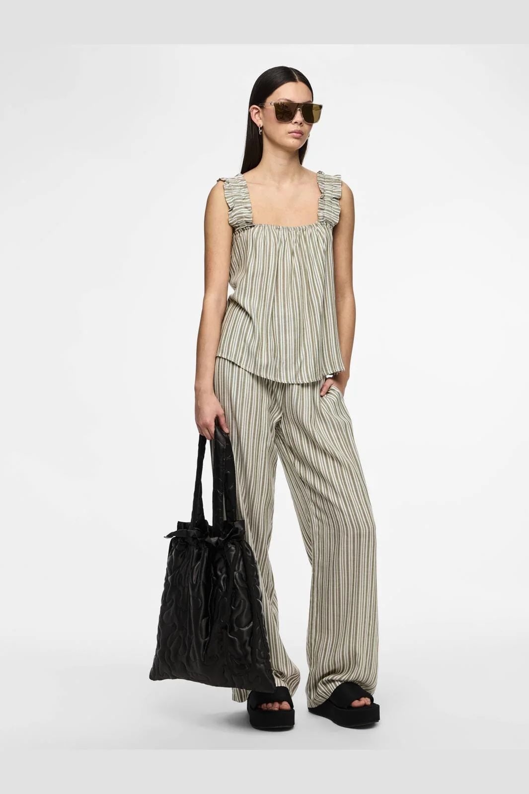 Pieces Pcalvina Pants 4472396 laurel oak cloud dancer