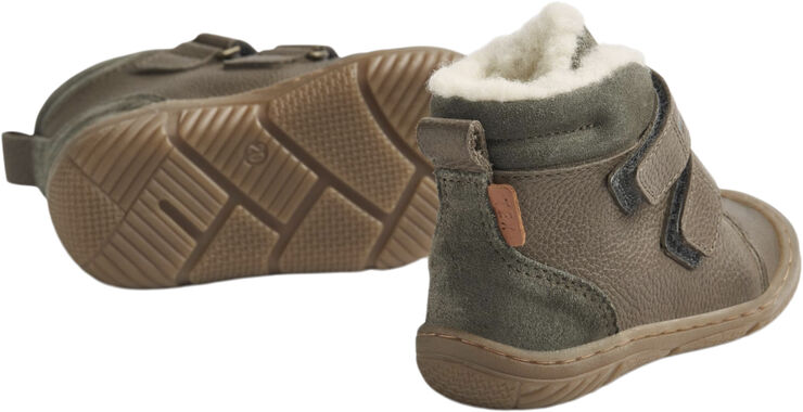 Wheat Snug Prewalker Tex Dry pine
