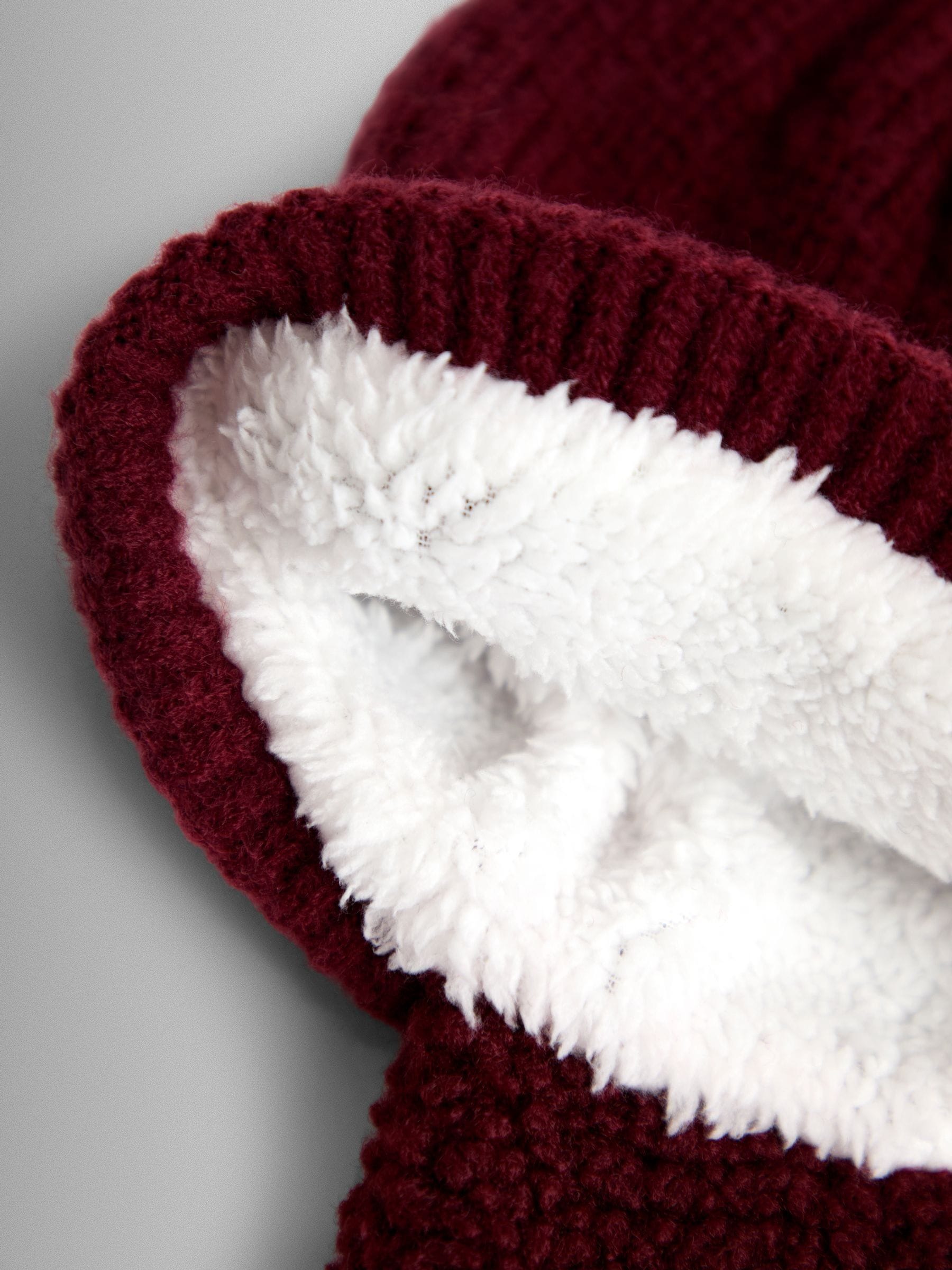 Paars - JoJo Maman Bébé Embroidered Cable Hat
