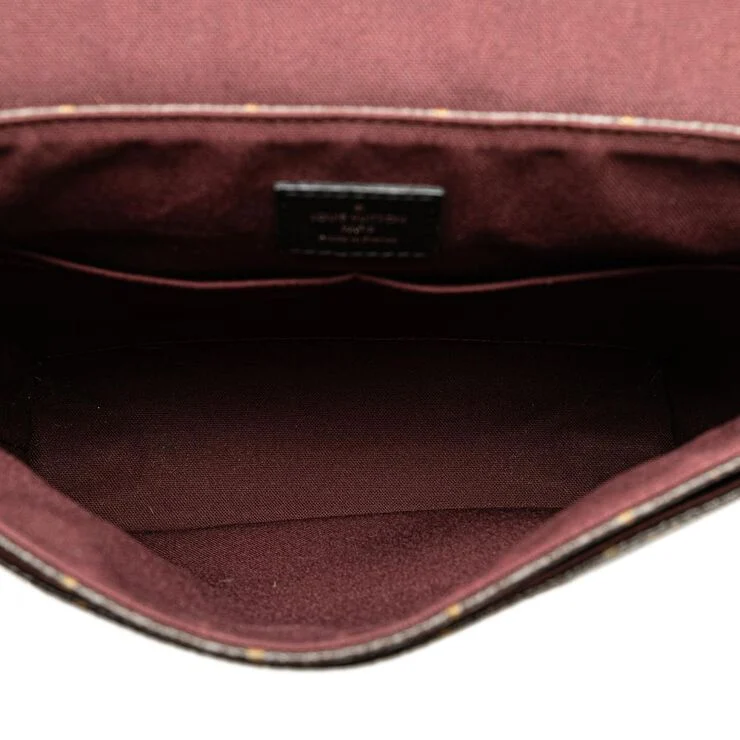 Louis Vuitton Vintage Louis Vuitton District Brown