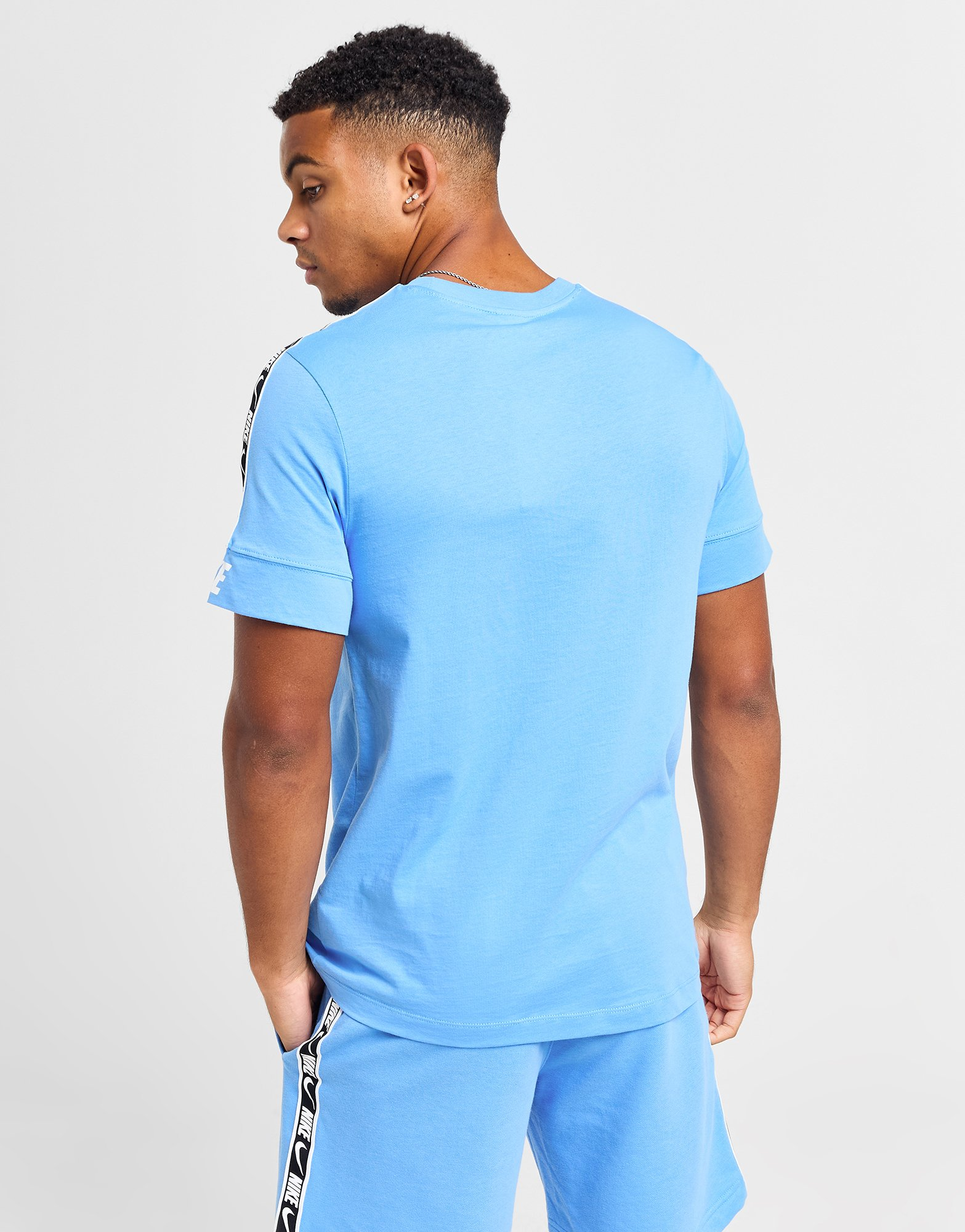 Nike T-shirt Repeat Tape Homme