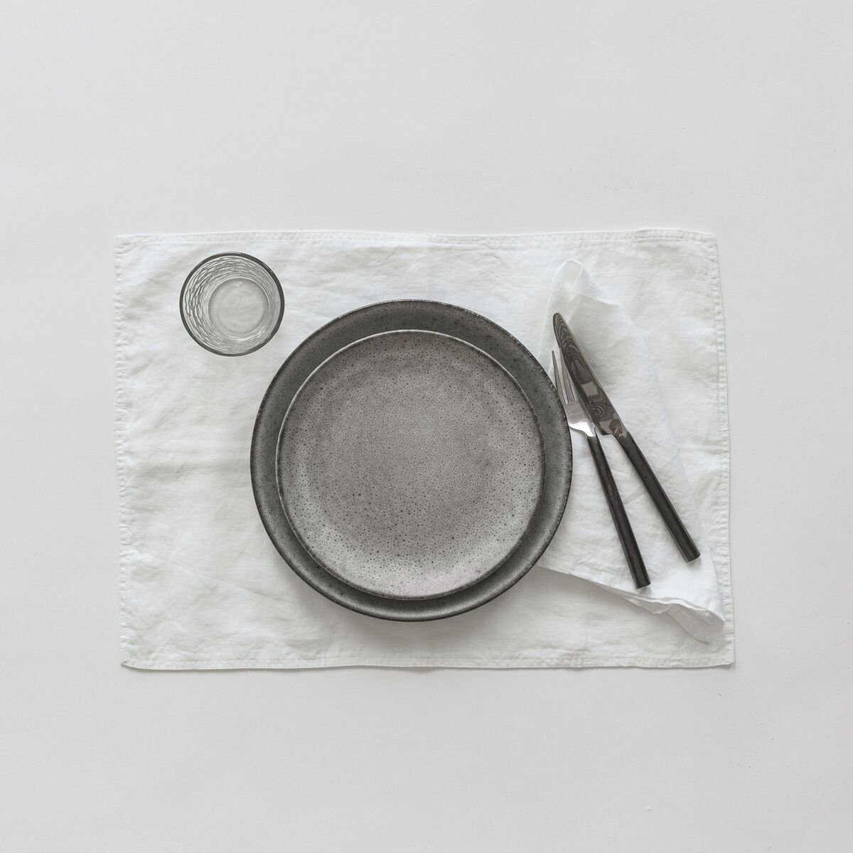 Bordbrikke 50x35 cm, bleached white