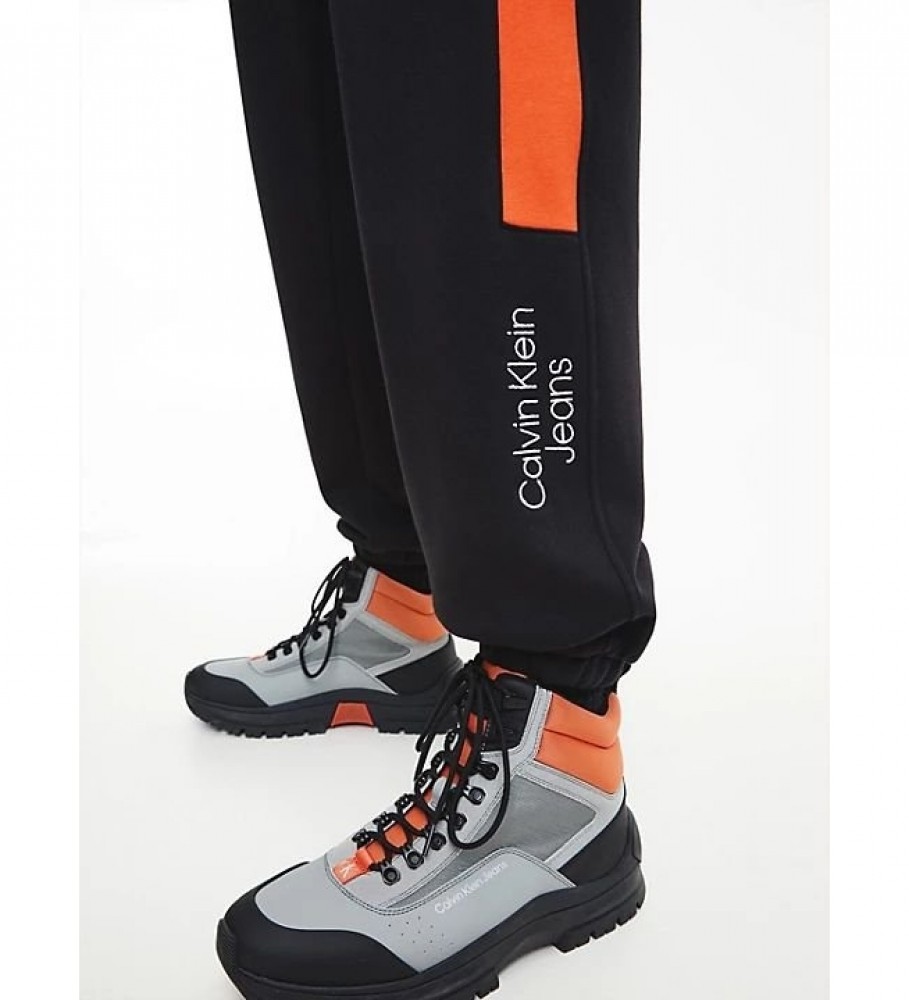 Calvin Klein Jeans Pantalón Stacked Colorblock Hwk negro