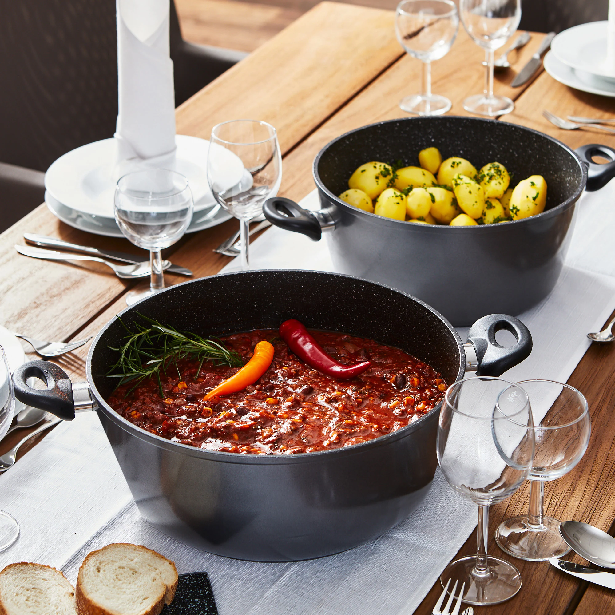 STONELINE® XXXL-Bratentopf 32 cm, mit Glasdeckel, Induktion und backofengeeignet