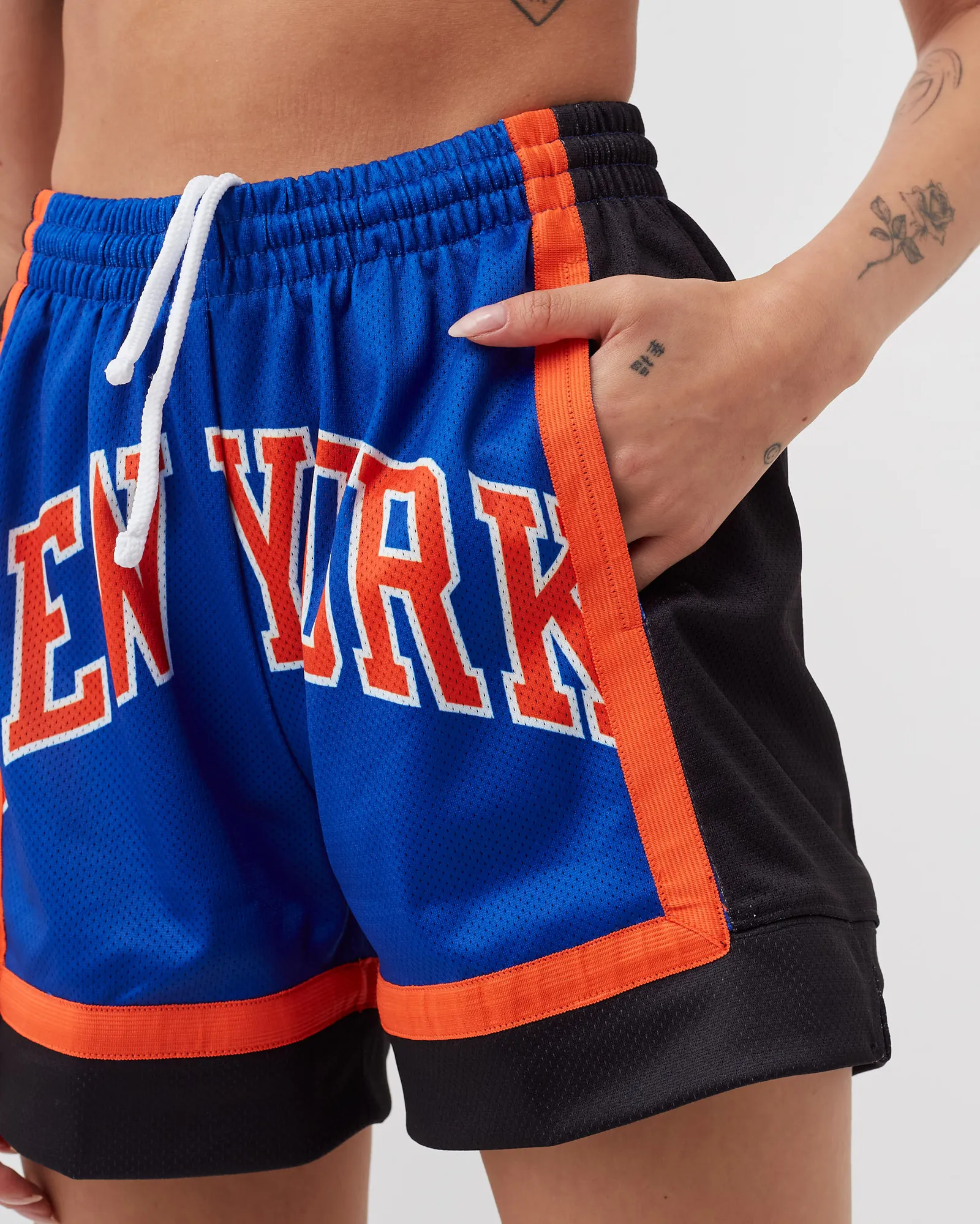 Mitchell & Ness WMNS NY KNICKS BIG FACE 3.0 SHORT