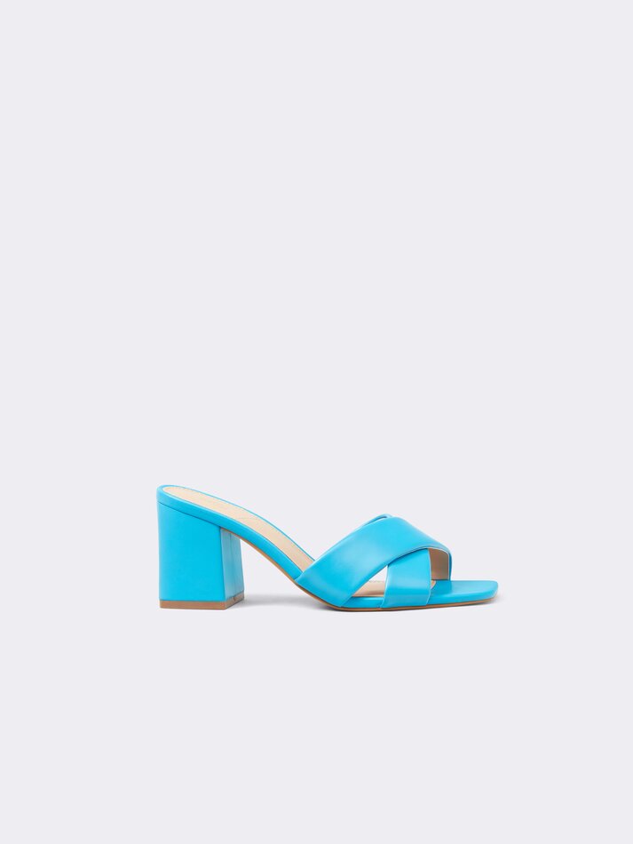 Sandália cruzada acolchoada - Azul