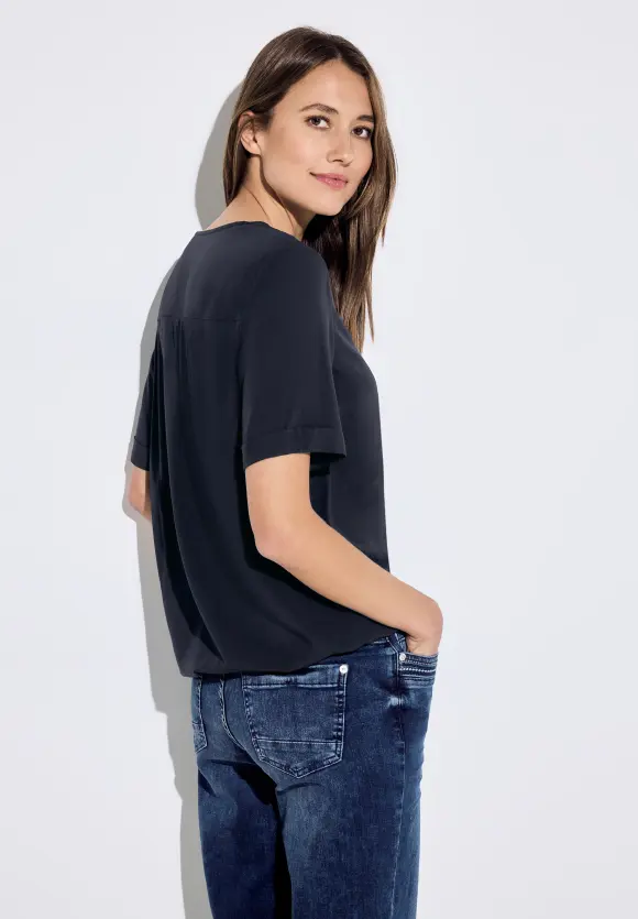Bluse mit Klappkragen - universal blue