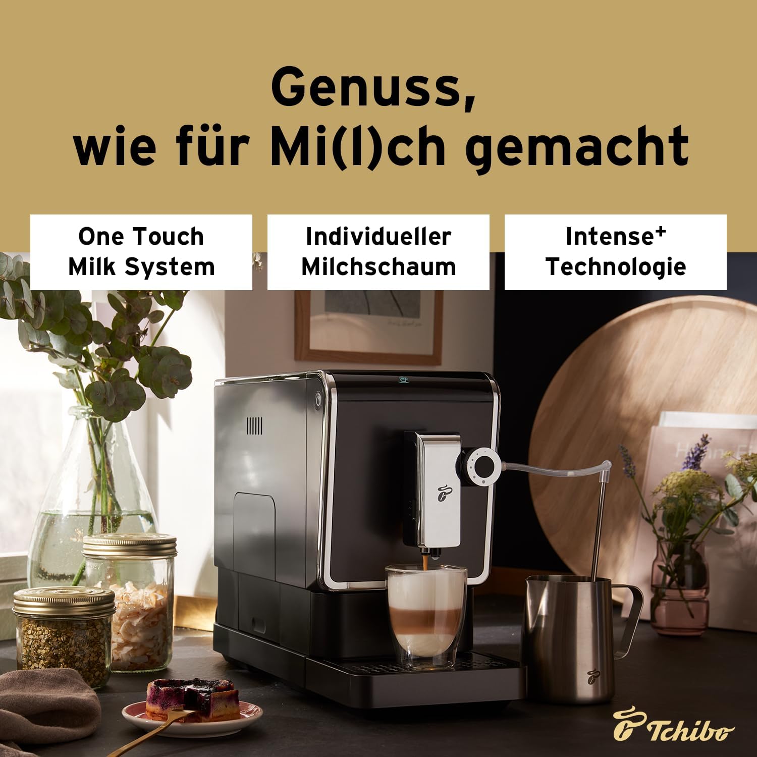 Tchibo Kaffeevollautomat Esperto Pro, inkl. passender Milchkaraffe aus Glas, perfekter Kaffeegenuss für Caffè Crema, Espresso und Milchspezialitäten, 600ml Milchbehälter, anthrazit