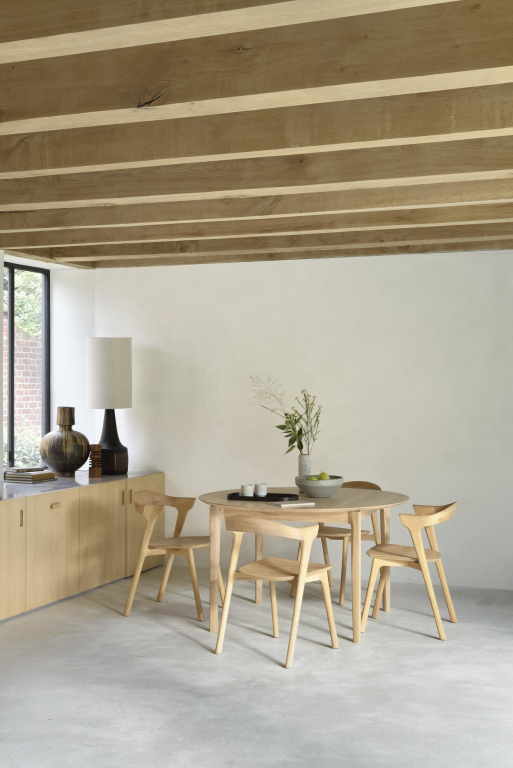 Ethnicraft Bok eettafel uitschuifbaar 129/179x129 eiken