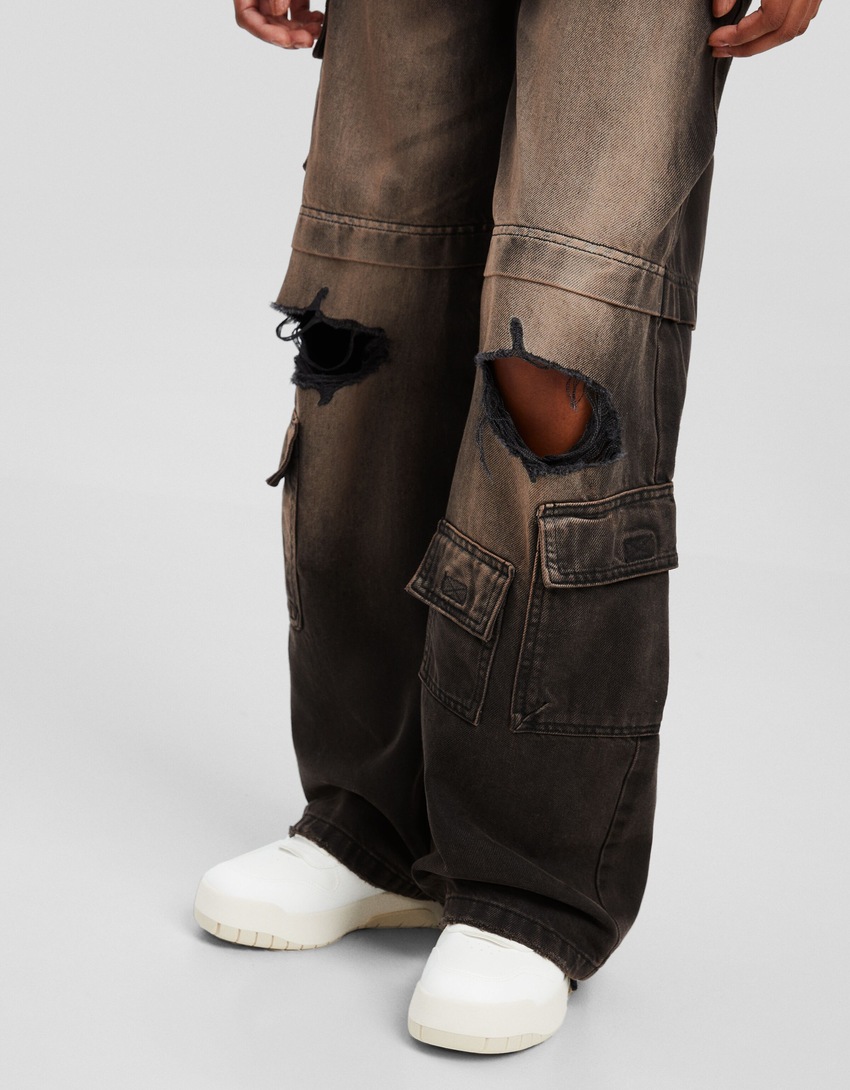 calça cargo rasgada