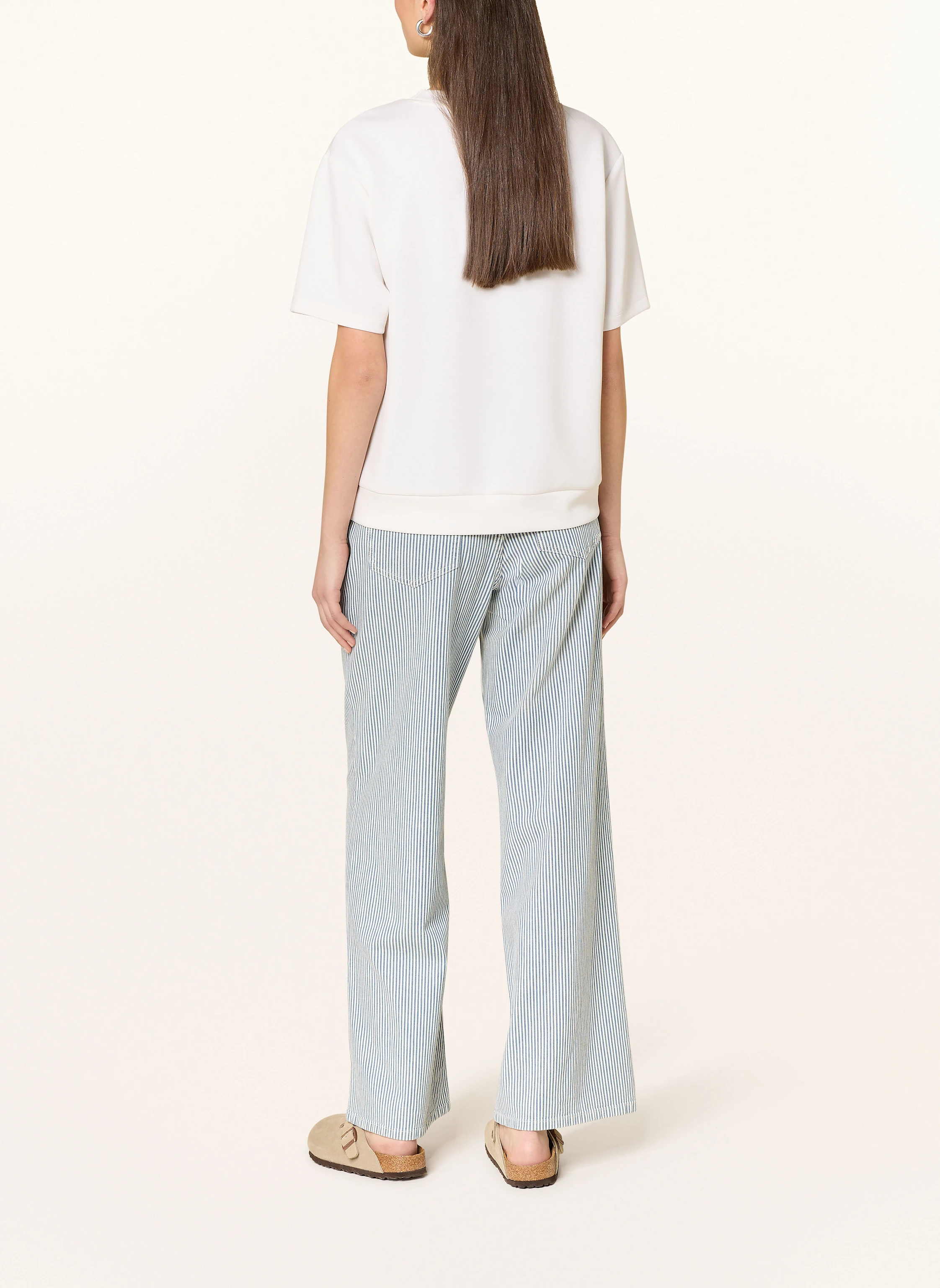 comma casual identity T-Shirt