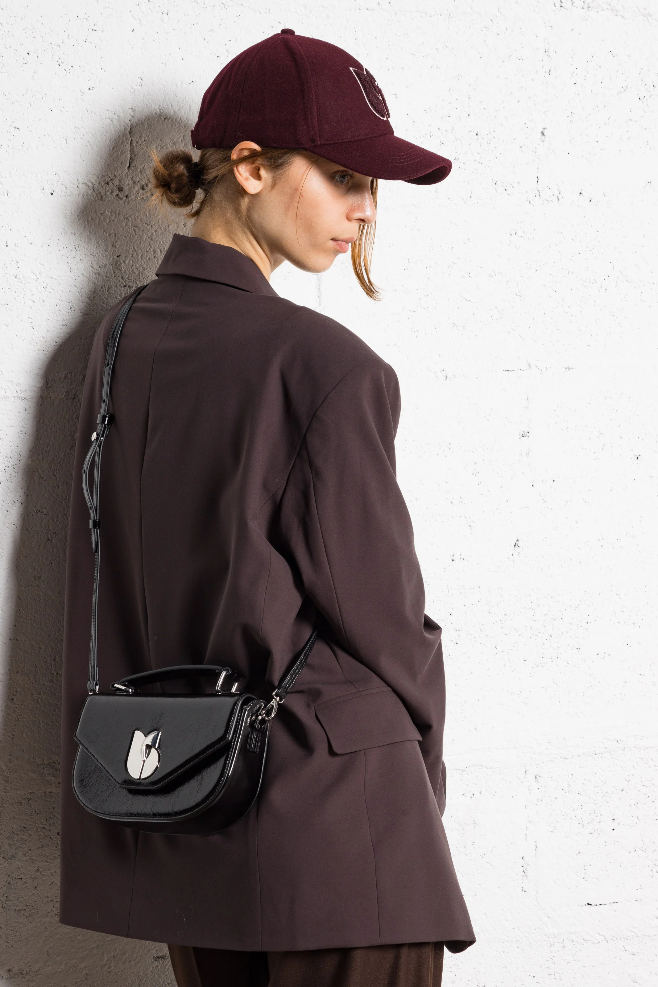SIGN - Sac bandoulière en cuir | Noir