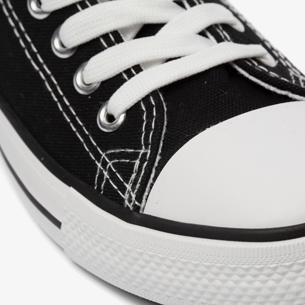 Lage canvas dames sneakers zwart