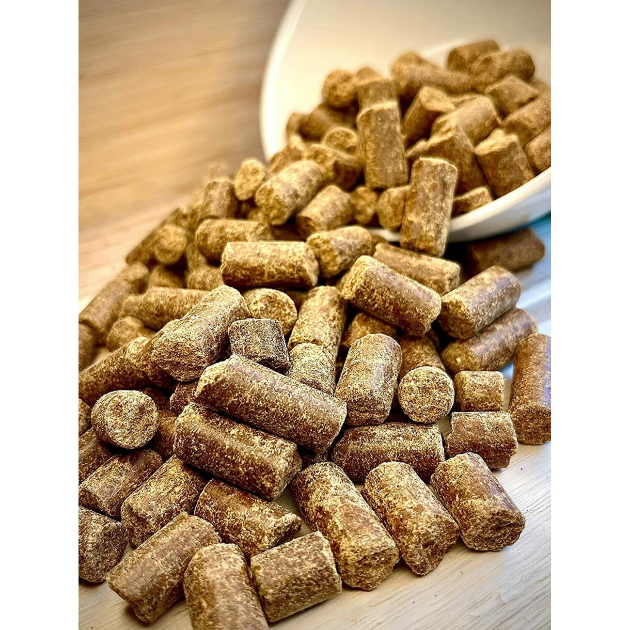 MyPetClub kaltgepresstes weizenfreies Hundefutter mit hohem Fleischanteil - 14.5 kg