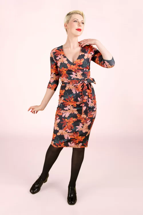 Vintage Chic for Topvintage Kamila floral pencil jurk in zwart en multi