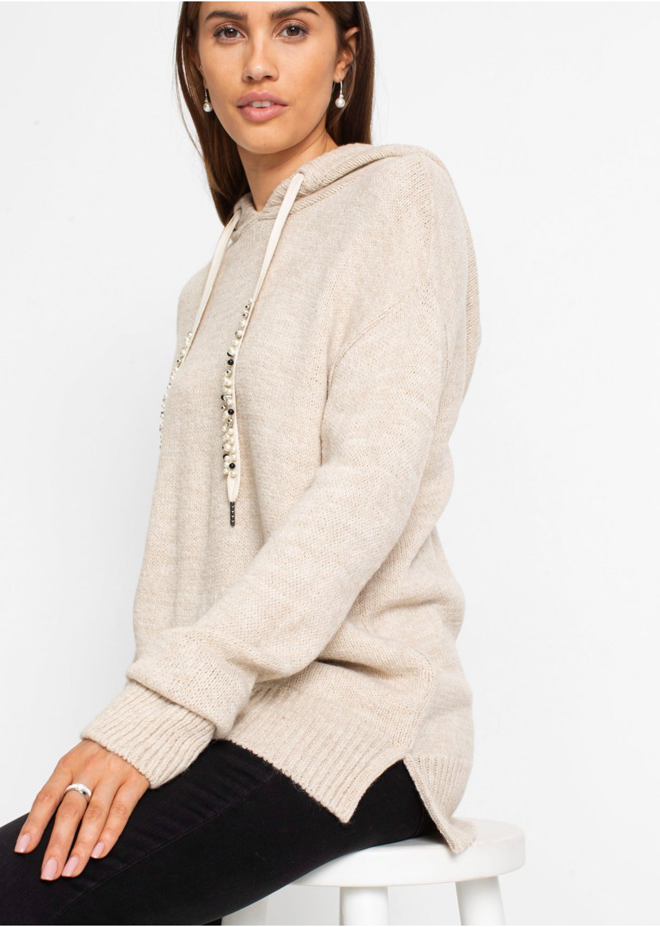 Pull en maille à capuche
