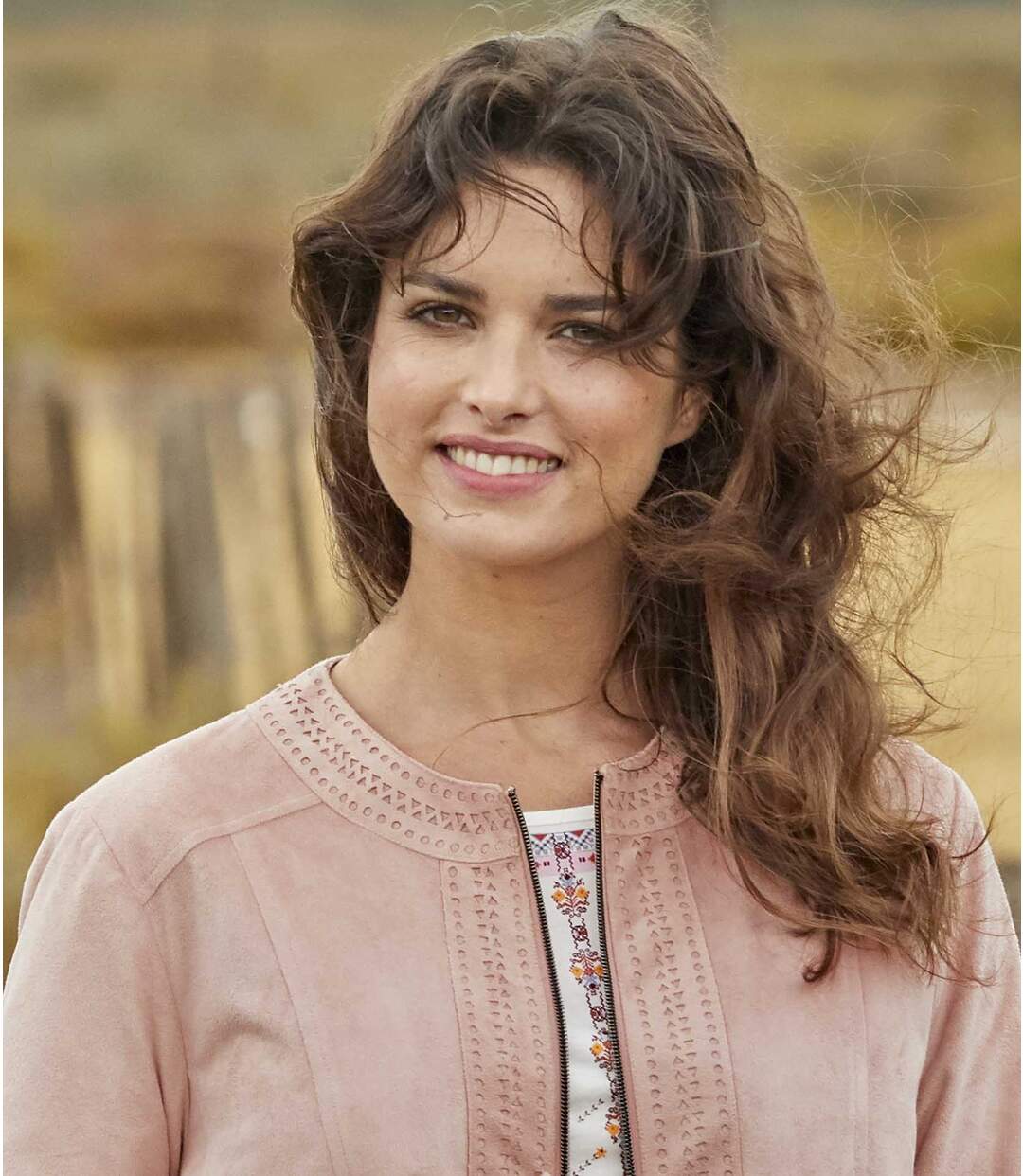 Veste Suédine avec Empiècements Ajourés