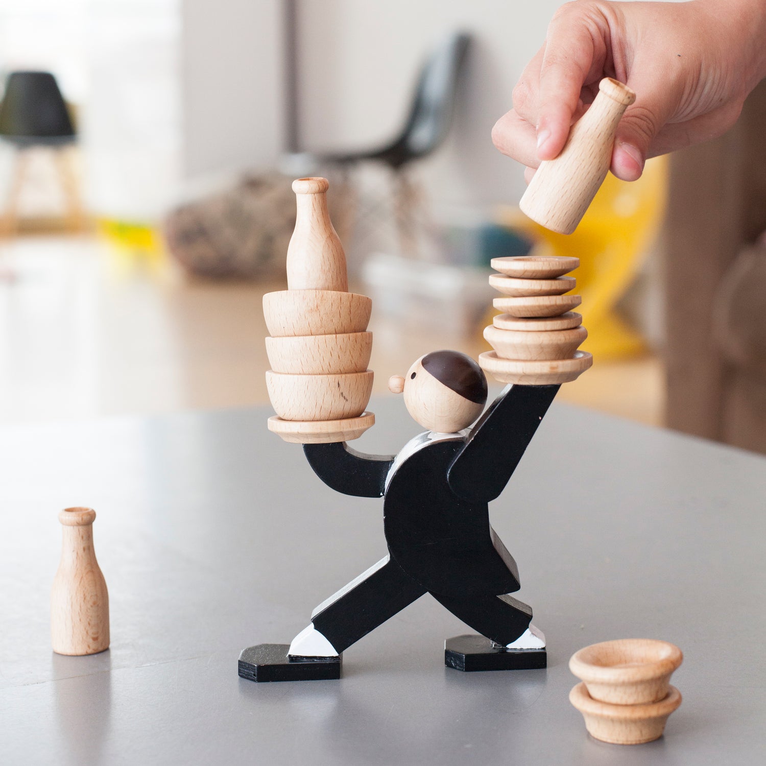 Don't Tip The Waiter Stacking Game