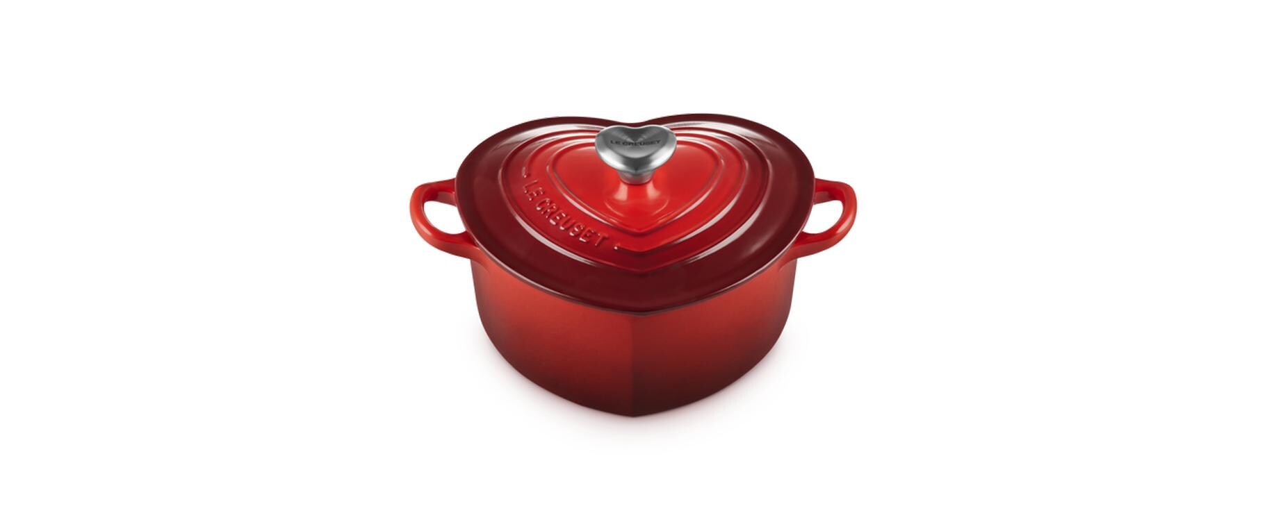 Herz-Bräter Ø 20 cm, Kirschrot<br>Bräter mit Herzknopf aus Gusseisen