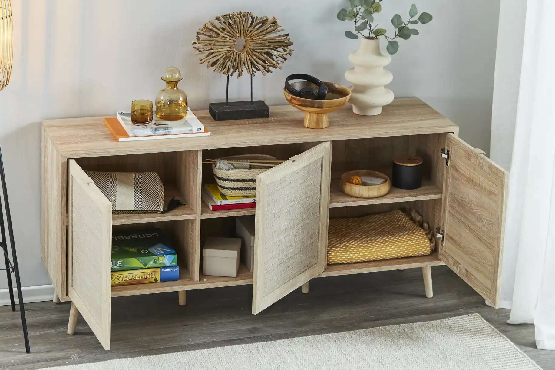 Sideboard Rafia
