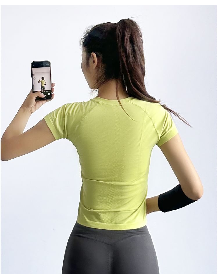 Engiko - Sport-T-shirt met korte mouwen, ronde hals en effen, slim fit