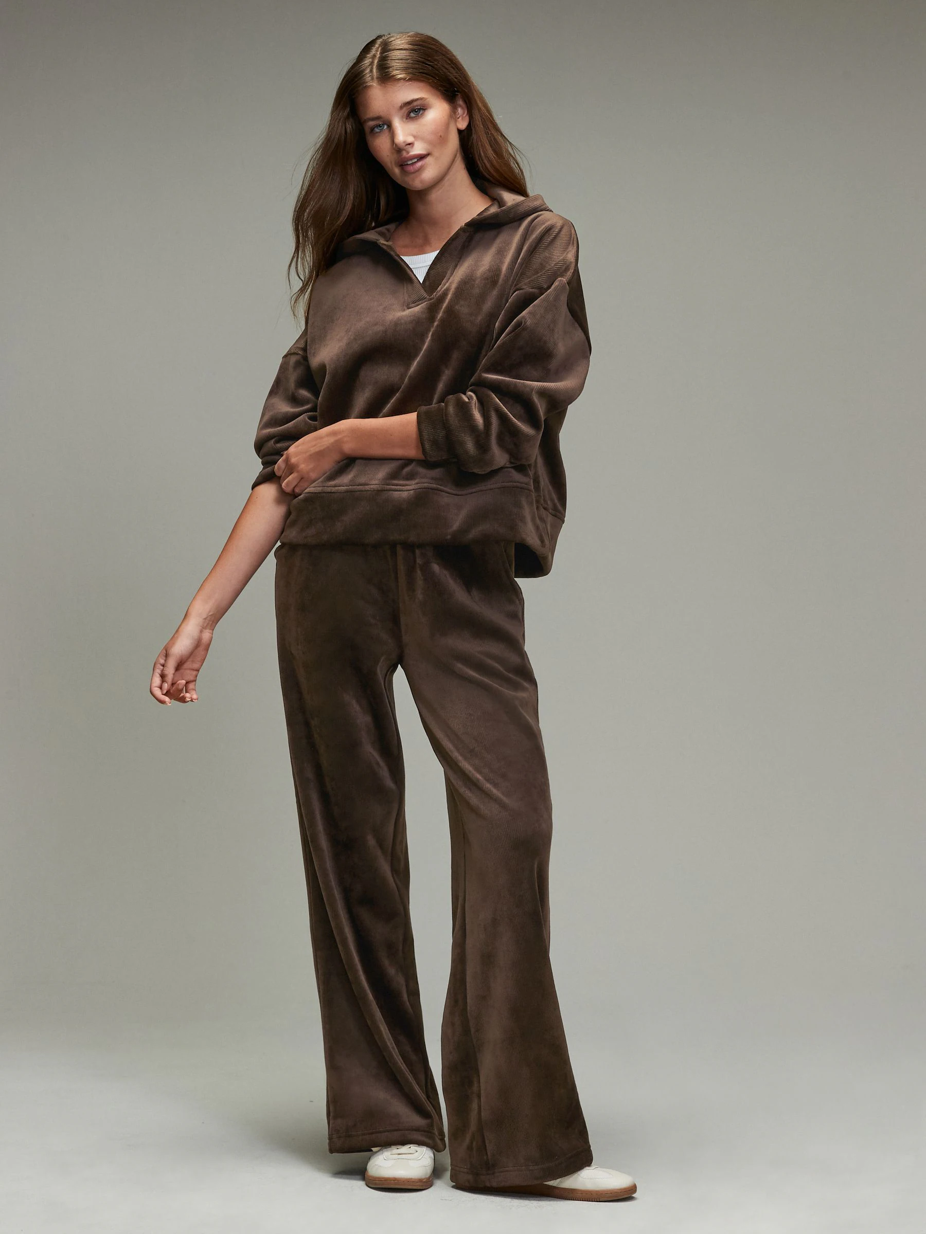 Chocoladebruin - Soft Feel Cord Wide Leg Trousers