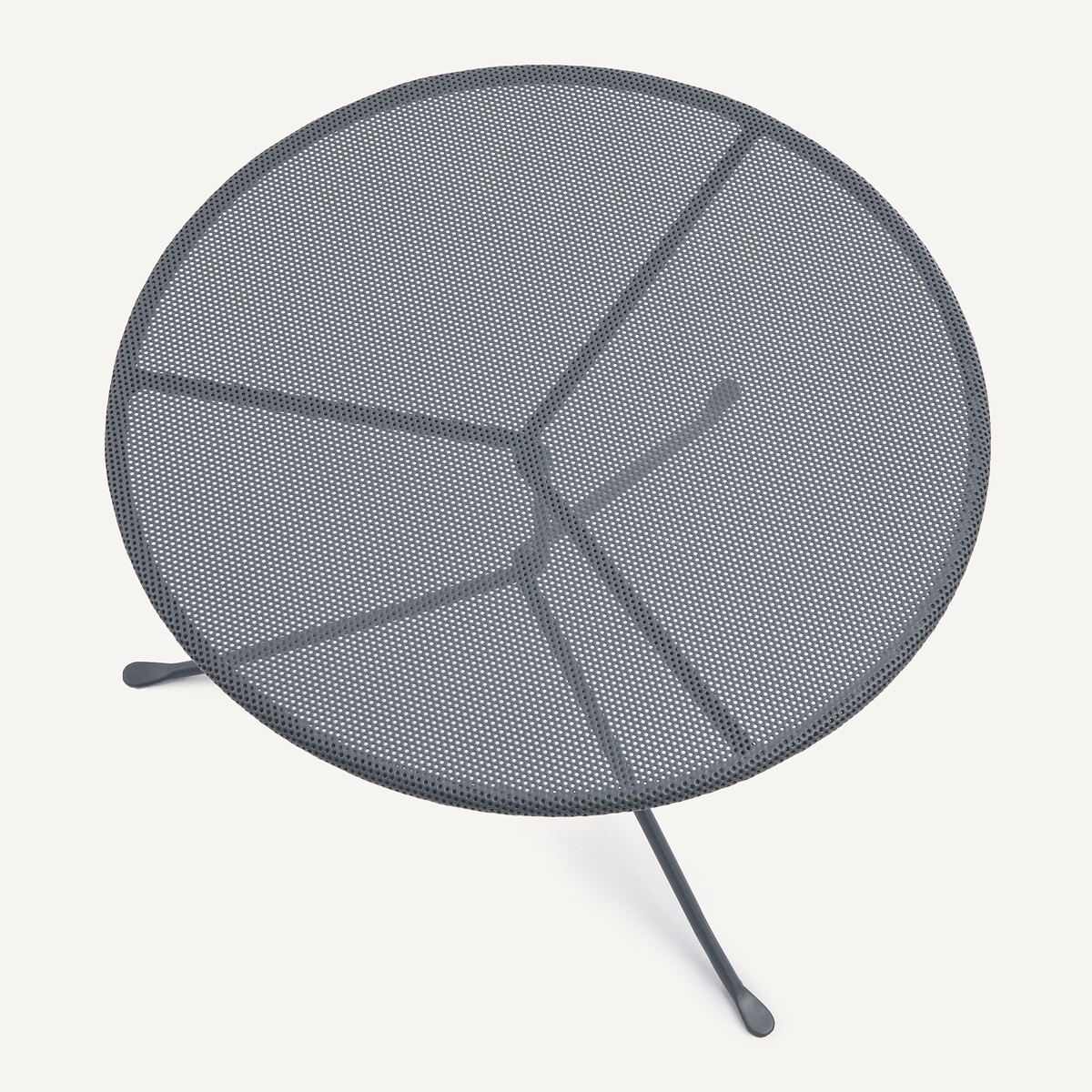 OTTO STUDIO PARA AM.PM<br>Mesa lateral em ferro perfurado, A34 cm, Joy