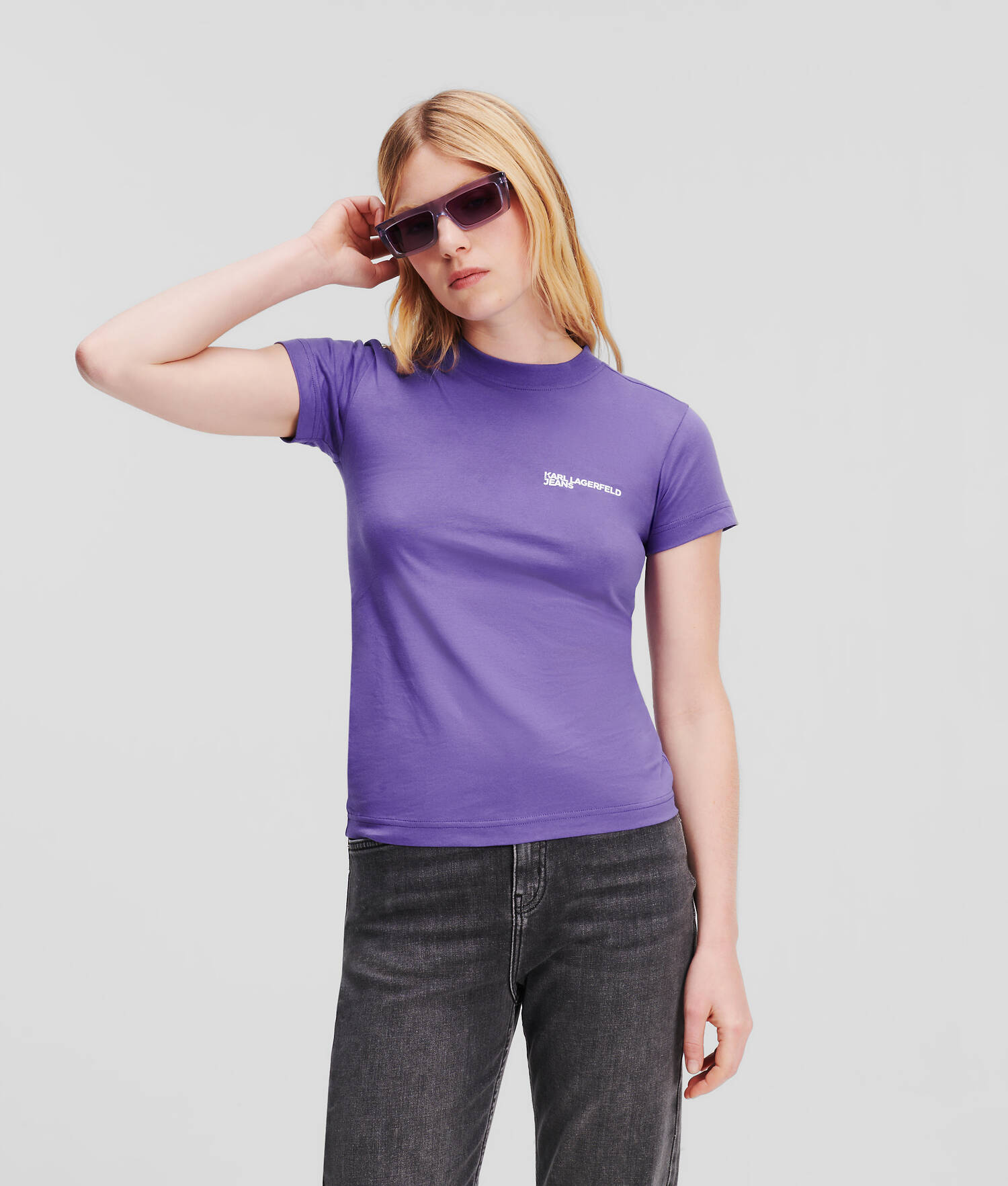 T-SHIRT AJUSTÉ AVEC LOGO KLJ
