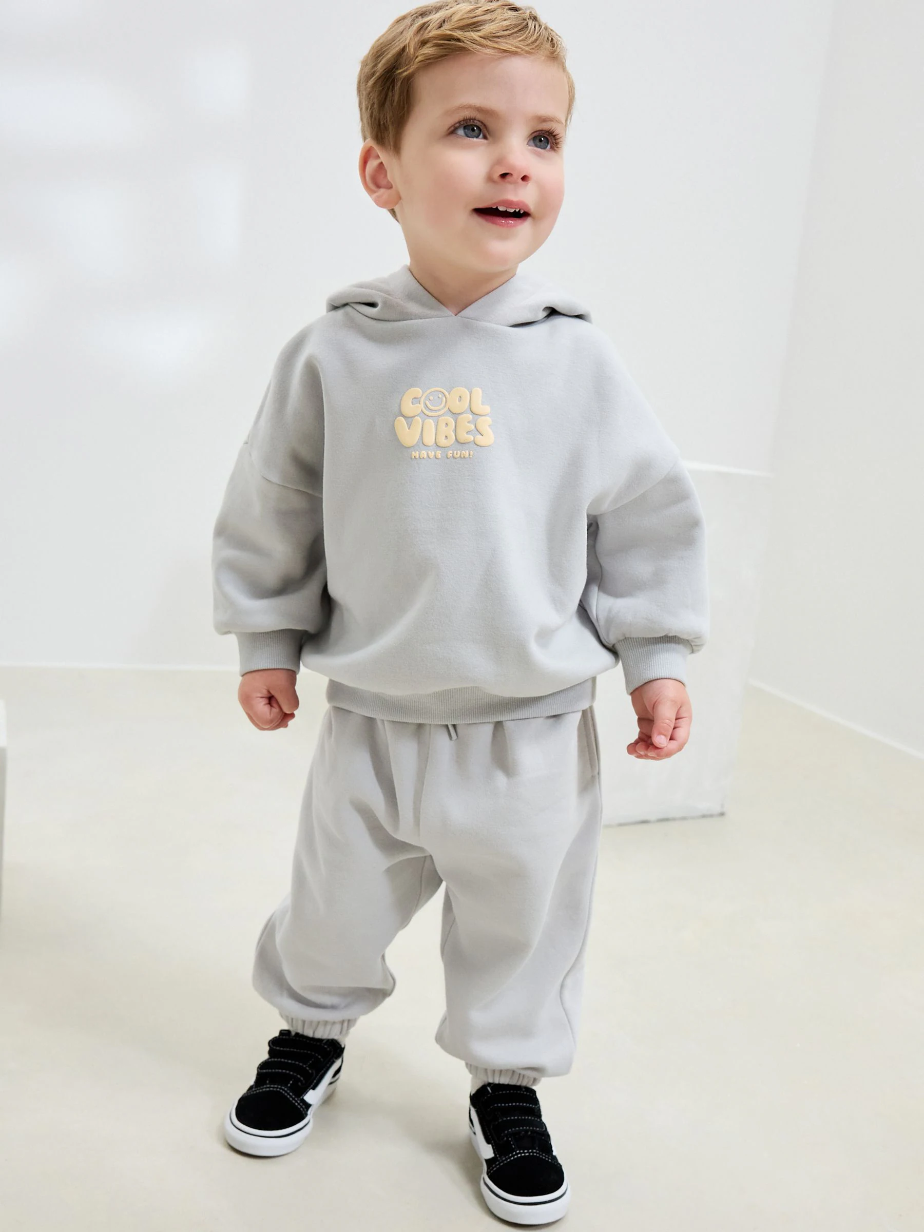 Lichtblauw - Set van bedrukte hoodie en joggingbroek (3mnd-7jr)