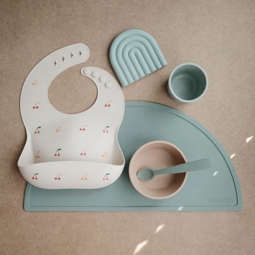 Mushie placemat cambridge blue