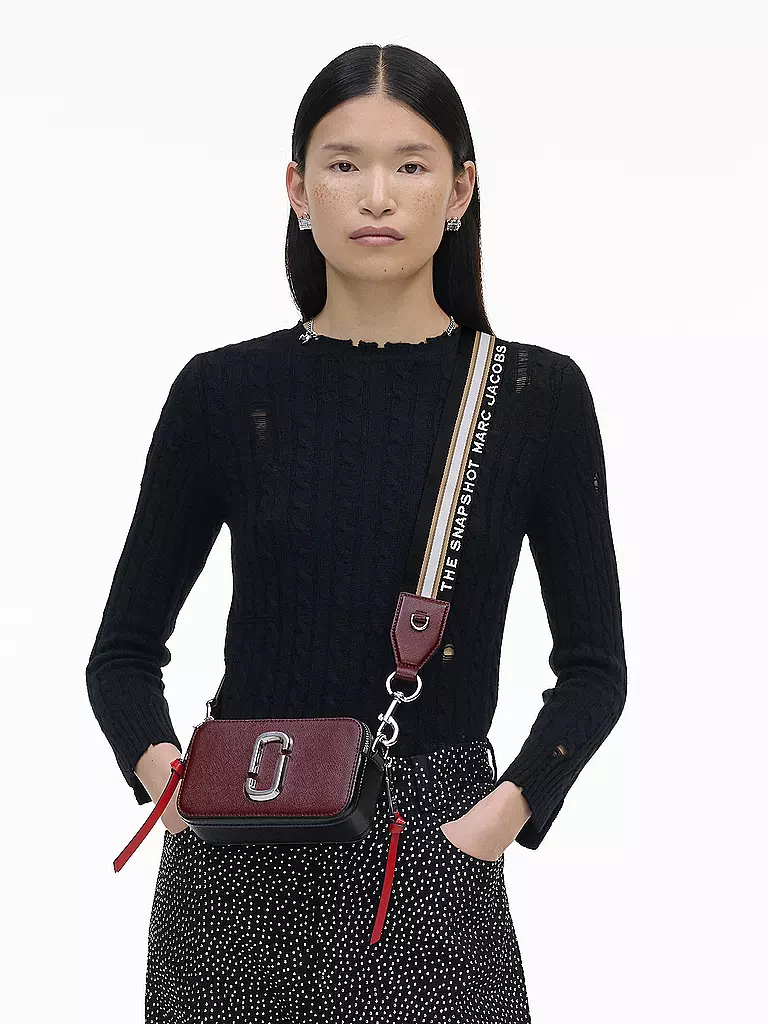MARC JACOBS Ledertasche - Mini Bag THE SNAPSHOT  dunkelrot