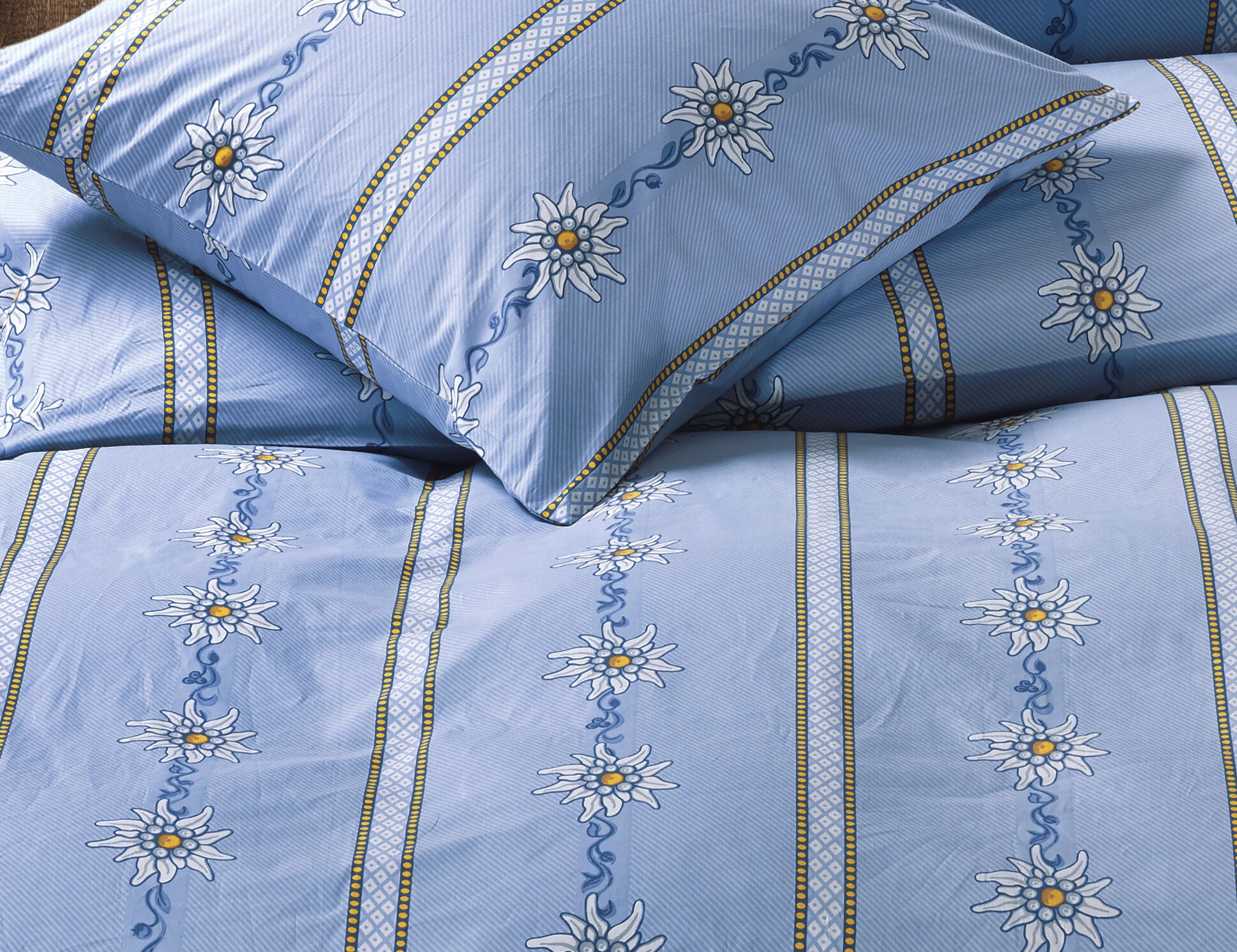 Bettwäsche mit Edelweiss-Motiv