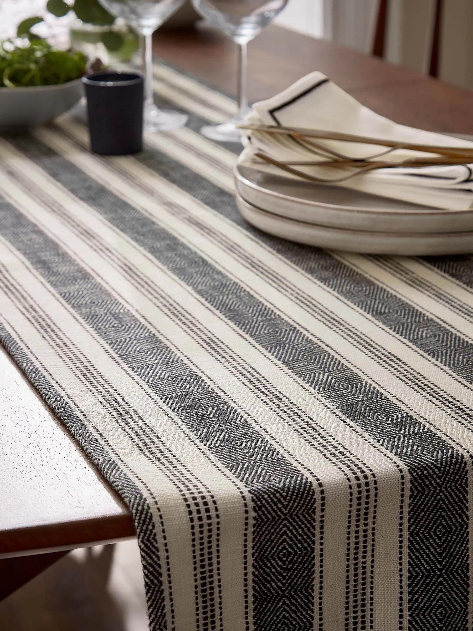 Bedeck of Belfast Saja Stripe 100% Cotton Table Runner