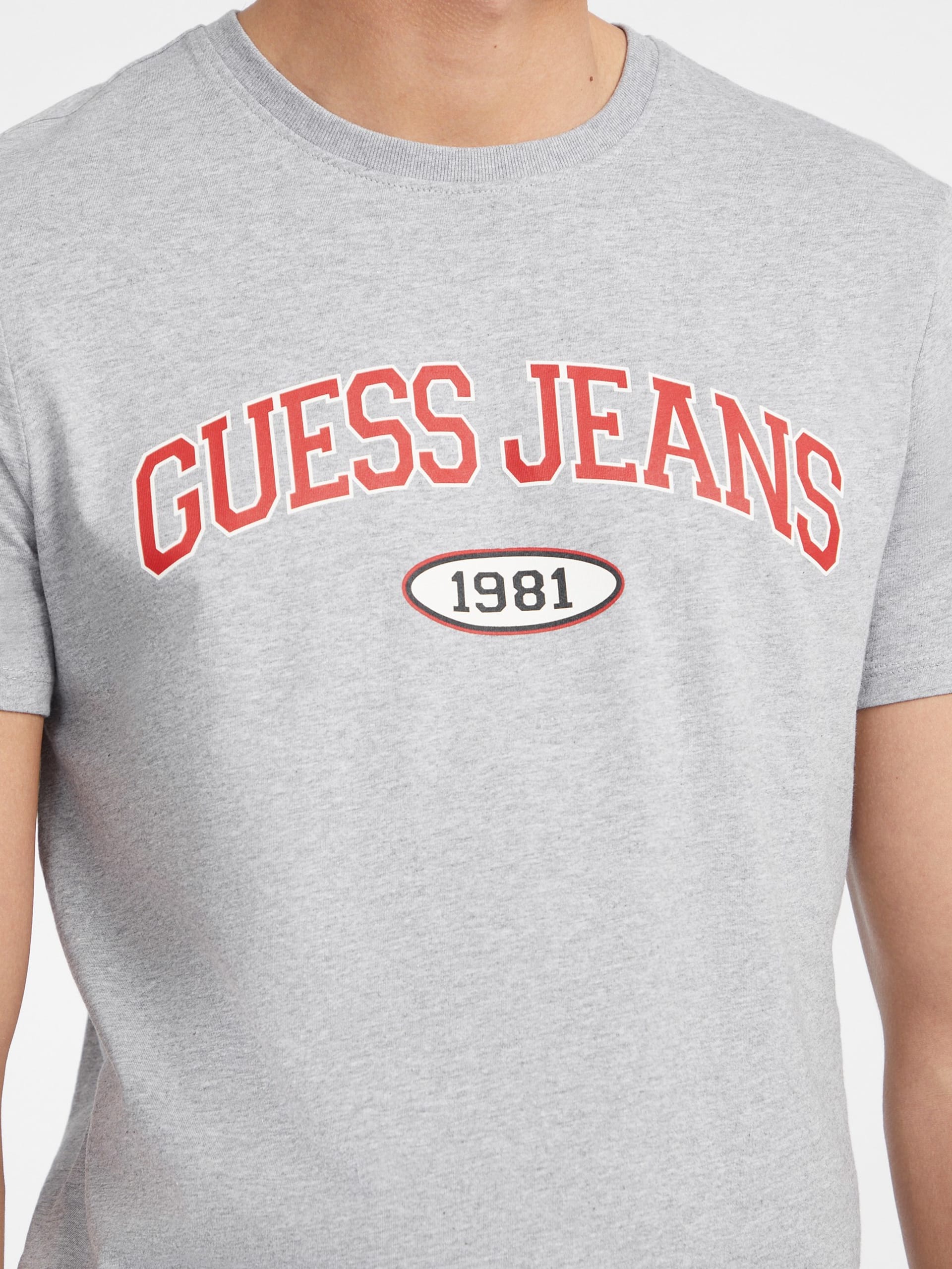 Camiseta Slim 1981