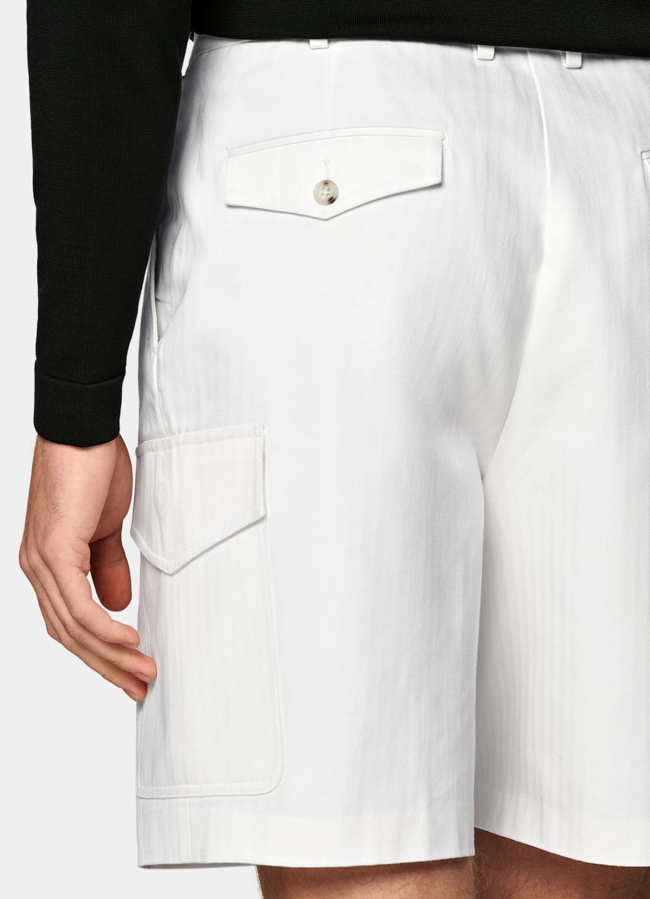 Short Slim Leg blanc à chevrons