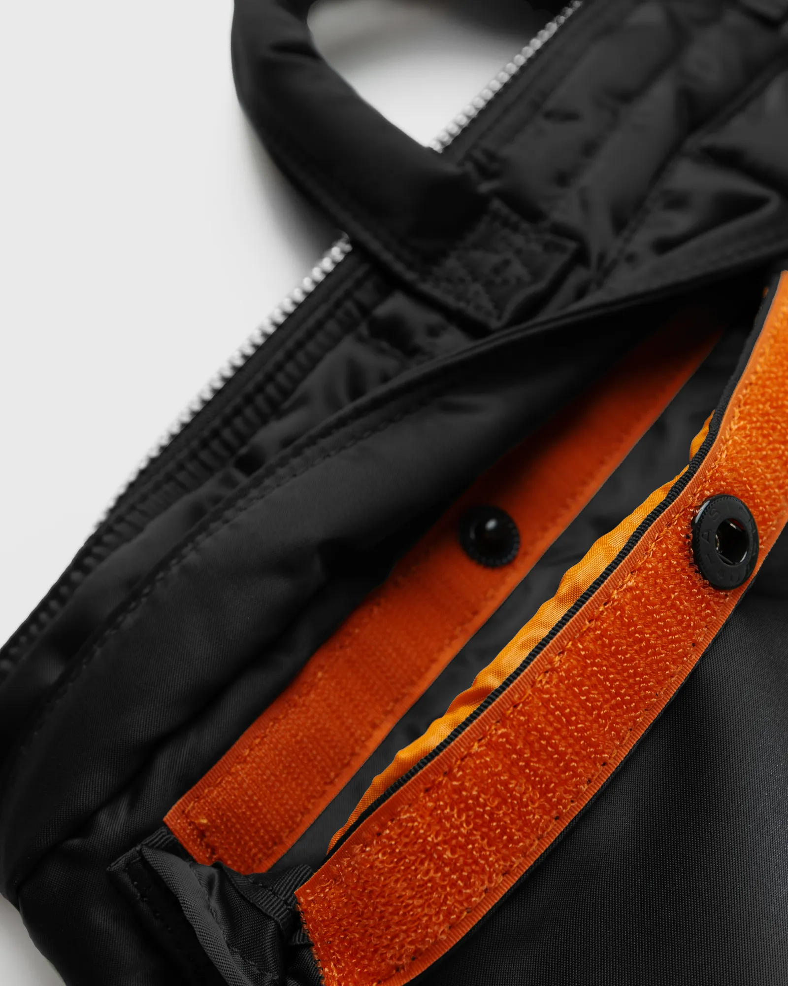 Porter-Yoshida & Co. TANKER SHORT HELMET BAG (L)