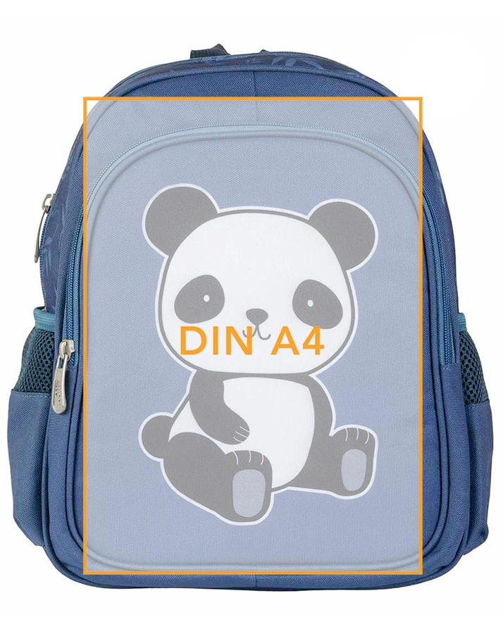 Kinderrucksack PANDA (27x32x19) isoliert in blau