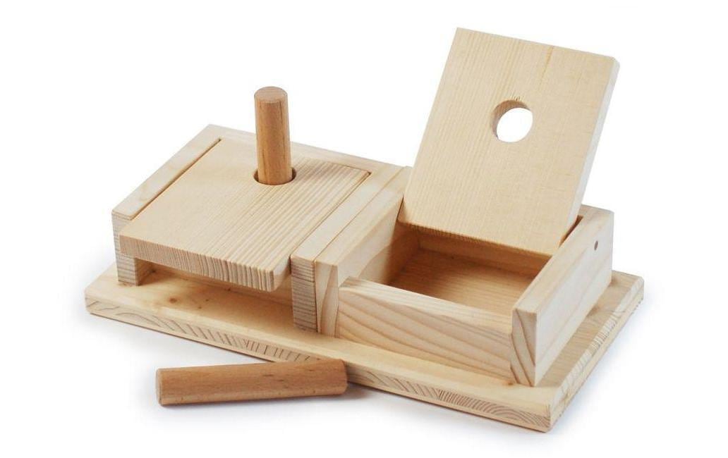 Tier-Intelligenzspielzeug »Hundespiele.ch Klappenspiel 1 mittel-schwierig« Holz Holzart: Buche, FichteHerkunftsland: Deutschland, Schweiz, Südeuropa