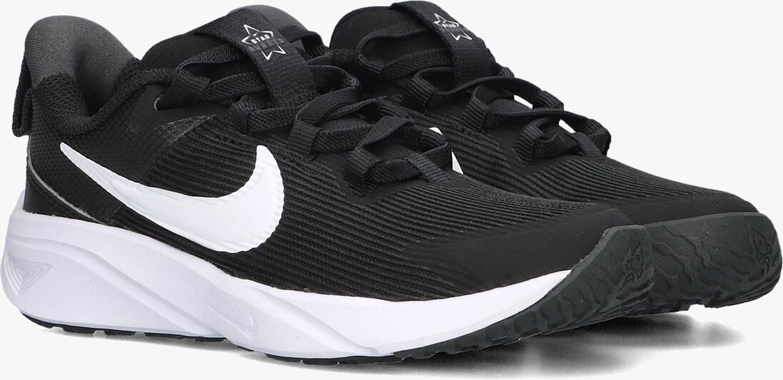 NIKE zwarte nike lage sneakers star runner 4 nn (ps)