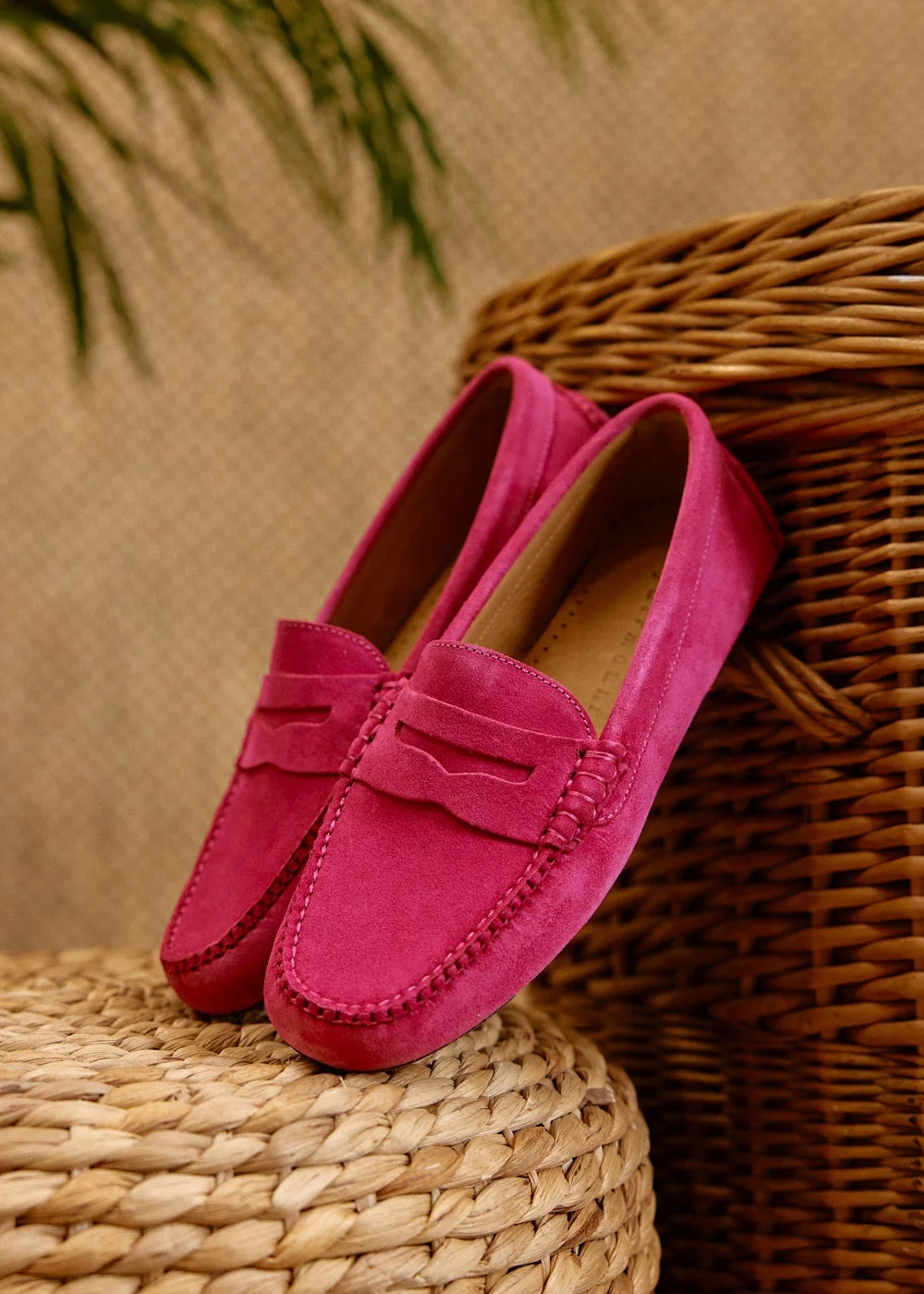MOCCASSIN BUCK DRIVER POPPY PINK
